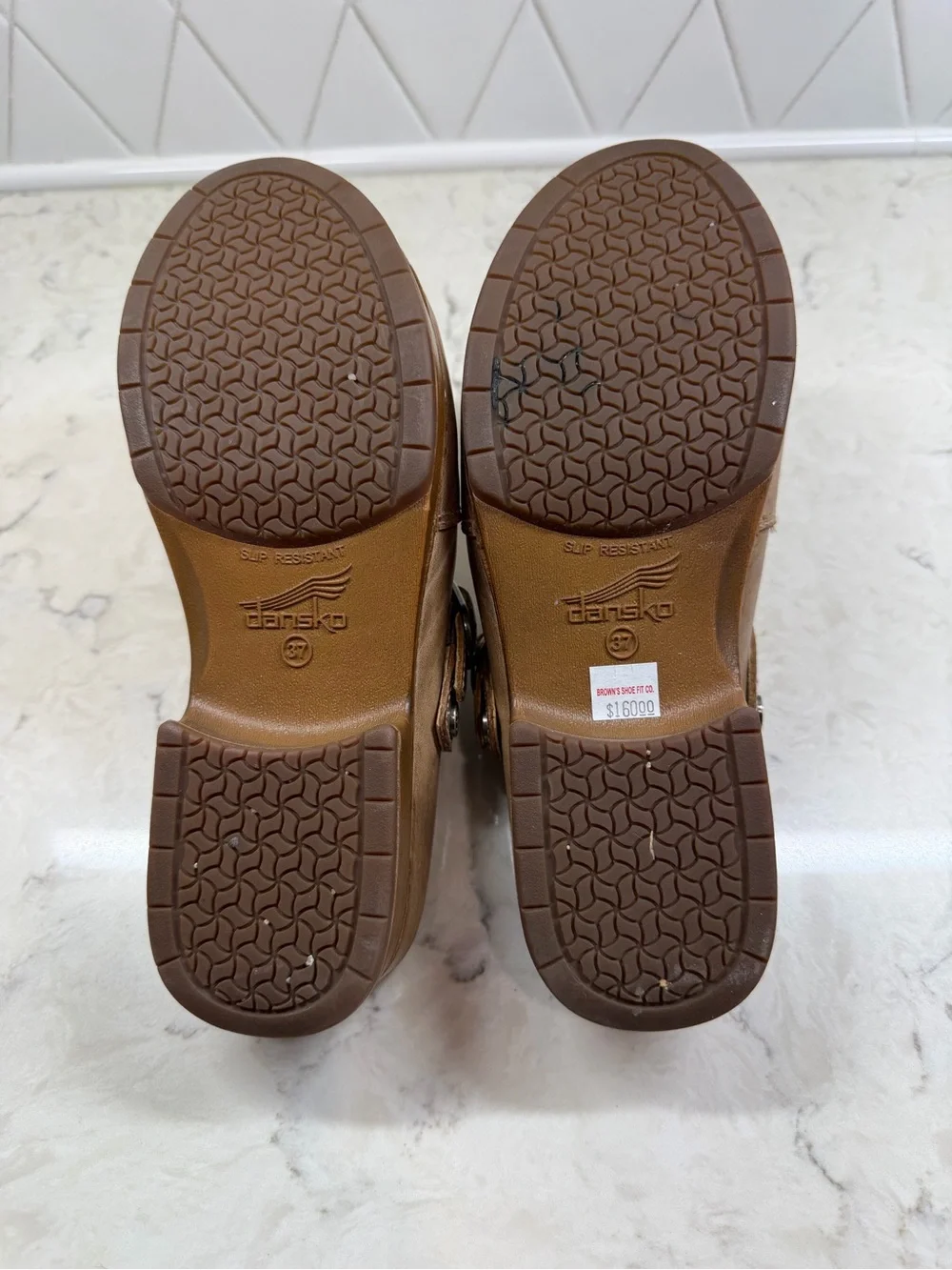 Dansko Pearson Brown Leather Clogs Size 37 with Buckle Excellent Condition